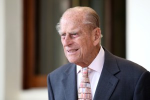 Para no correr riesgos de contagio: El príncipe Felipe no tendrá fiesta por su cumpleaños 99