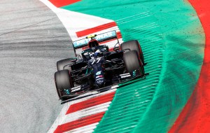Bottas “roba” a Hamilton la pole position del GP de Austria