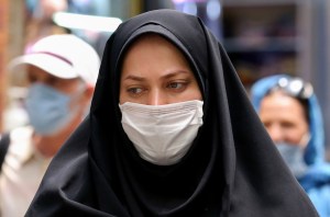El coronavirus ha causado más de 15 mil muertes en Irán