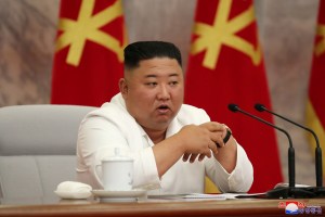 Kim Jong Un amonesta a los responsables de la obra de un hospital de Pyongyang