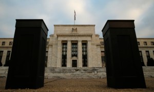 Rendimientos de bonos del Tesoro EEUU caen antes de subasta