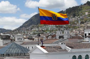 Ecuador aplica nuevas restricciones en mayor parte del país por aumento de contagios de coronavirus