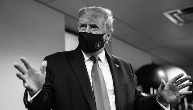 Trump defendió el uso del tapabocas como gesto un “patriótico” con EEUU