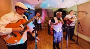 La Salsa, un género musical que mantiene la alegría en Venezuela a pesar del coronavirus (Video)