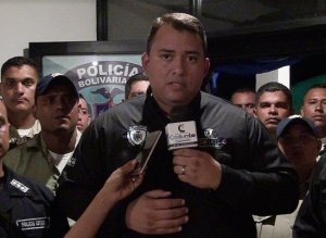 Sujetos armados robaron a alcalde chavista en Zulia dentro de su camioneta con todo y pruebas para el Covid-19