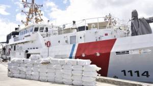 Guardia Costera de EEUU decomisa cargamento de cocaína en aguas del Mar Caribe