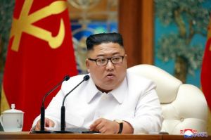 Kim Jong Un dijo que Corea del Norte se dotará de un submarino nuclear