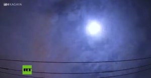 EN VIDEO: Un meteoro explota sobre Japón y libera una energía equivalente a 150 toneladas de dinamita