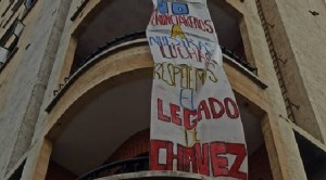 Ordenan el desalojo de la residencia estudiantil Livia Gouverneur en Plaza Venezuela para recluir a pacientes con Covid-19 (FOTO)