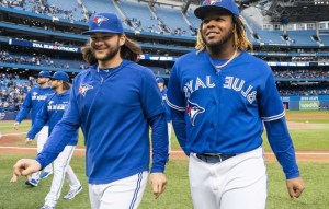 Canadá niega permiso a los Azulejos para jugar en Toronto partidos de la MLB