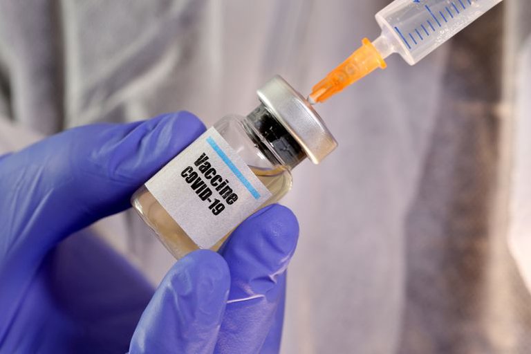 EEUU pidió a sus estados prepararse para distribuir vacuna contra el Covid-19 en noviembre