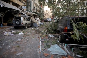 El número de muertos por la explosión en Beirut asciende a 113