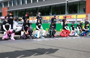 F1 guarda minutos de silencio contra el racismo y en memoria de Hubert en Spa