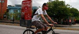 El delivery ya no es una solución: Venezolanos denuncian altos costos del servicio de envíos a domicilio