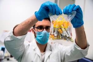 Italia distribuirá vacuna contra la gripe en farmacias