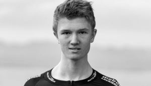 Dolor en el ciclismo: Murió un joven alemán tras ser arrollado por un carro mientras entrenaba