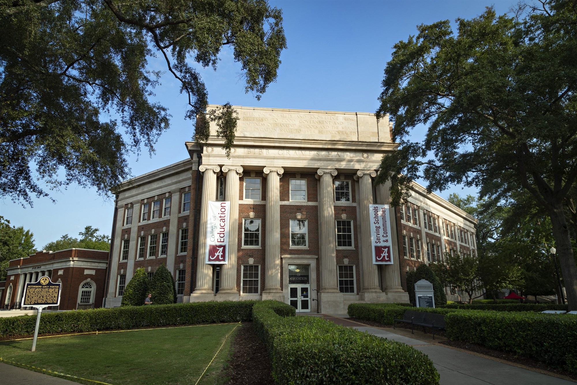Los casos de Covid-19 entre los estudiantes de la Universidad de Alabama ascienden a más de 1.000