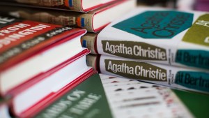 El clásico de Agatha Christie “Diez Negritos” cambia el título en francés para “no herir”