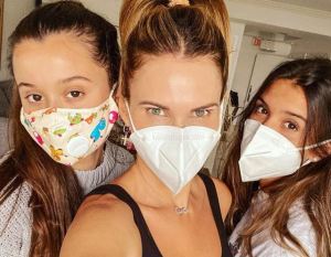 La presentadora venezolana Camila Canabal y sus hijas dieron positivo para Covid-19