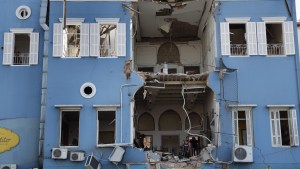 VIRAL: Mujer tocó el piano en su casa destruida por la explosión en Beirut (Video)