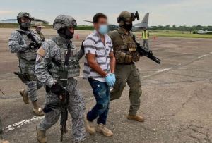Capturaron en Colombia a implicados en ataque a instalación de la fuerza aérea (Video)
