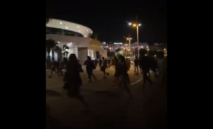 Falso rumor de tiroteo causó pánico en las calles de Cannes (Videos)