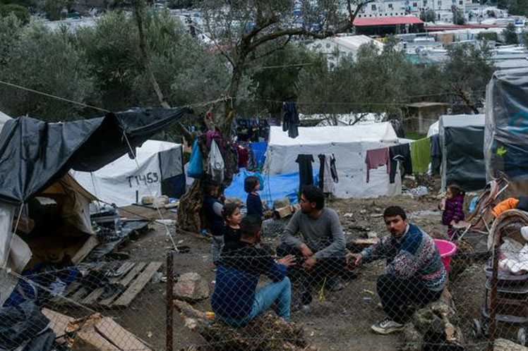 Primer caso de Covid-19 en un campo de migrantes en una isla griega