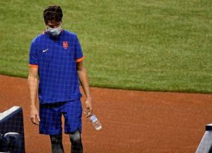 Suspenden serie de Mets y Yankees por casos de coronavirus