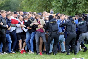 Detenidas 774 personas durante las protestas del domingo en Bielorrusia