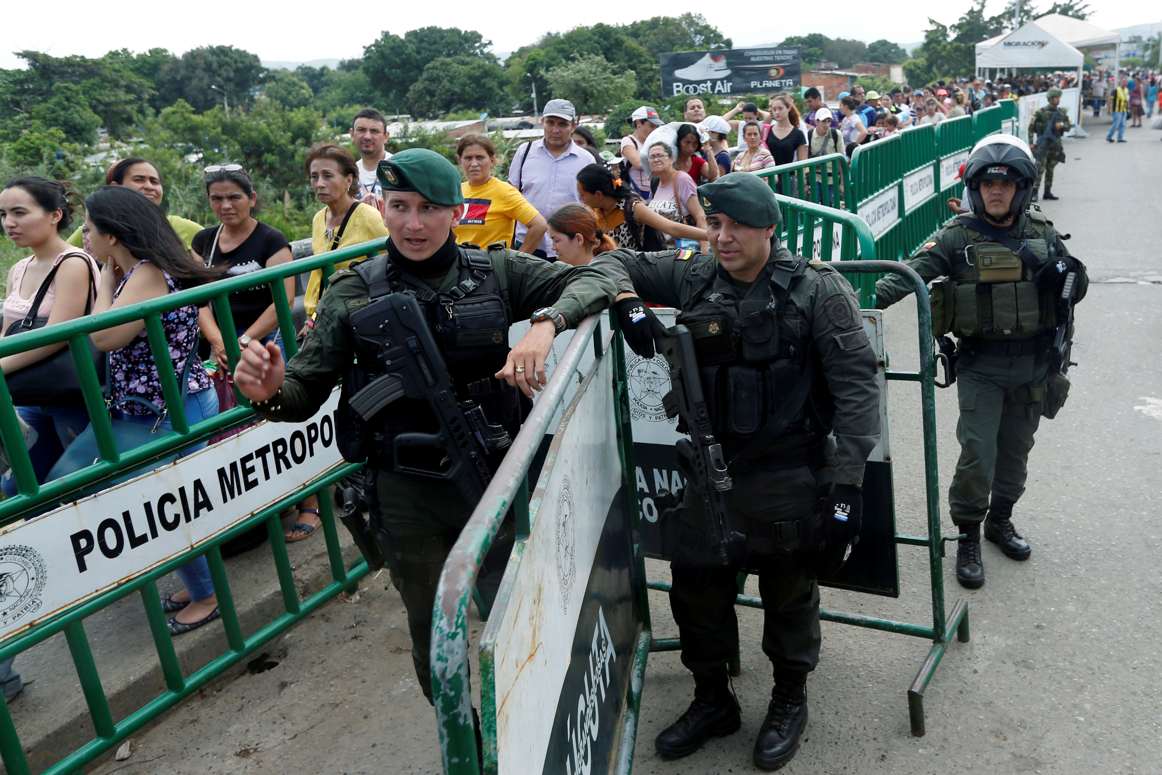 Gobierno colombiano descartó abrir la frontera con Venezuela y amplió cierre
