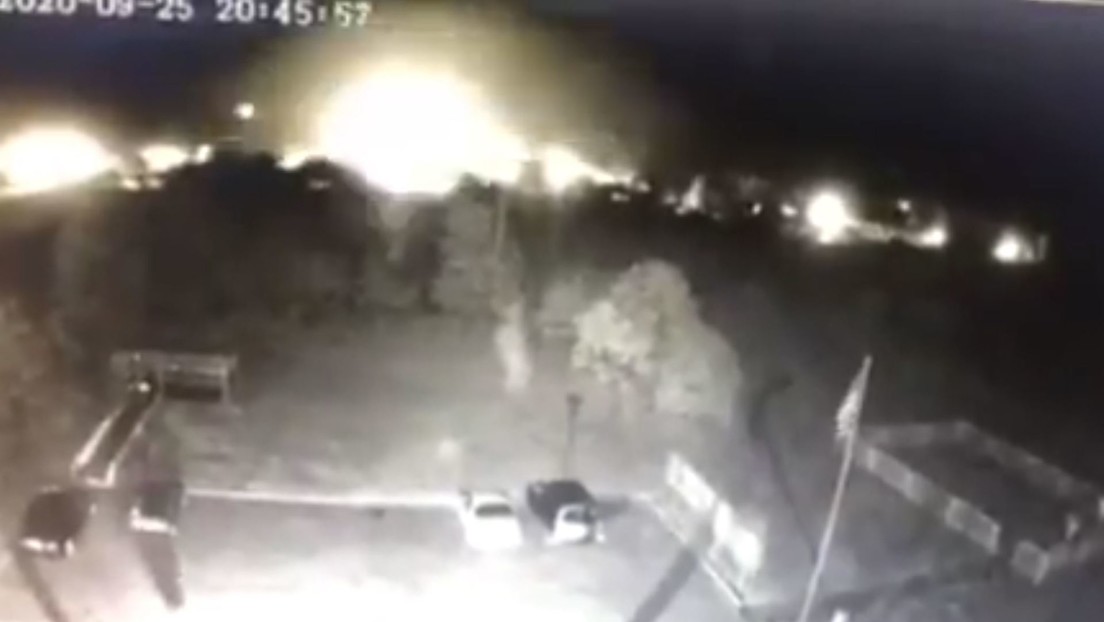 VIDEO: El momento exacto en que se estrella el avión militar An-26 en Ucrania