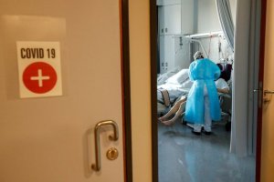 Bruselas prohibió la prostitución para frenar la alta tasa de contagios de coronavirus