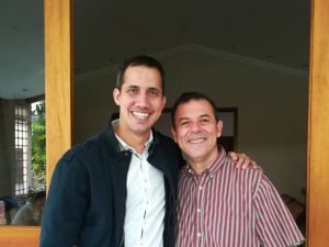 Roberto Enríquez: Sería indolente e incluso criminal, dejar a Guaidó con la mano extendida