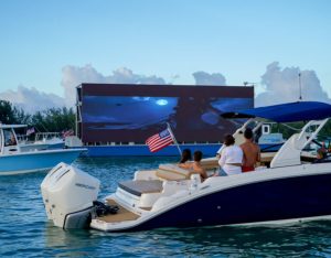 El encanto de un cine flotante llegará a Miami este fin de semana