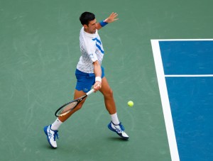 Los mejores memes de Novak Djokovic por su descalificación del Abierto de EEUU