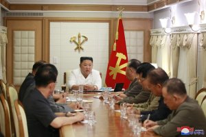 Kim Jong Un ordenó fusilar a cinco funcionarios del ministerio de Economía por cuestionar sus políticas