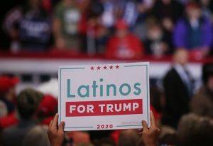 Trump obtiene ventaja sobre Biden entre los votantes latinos de Florida
