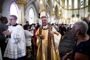 Papa Francisco nombra al arzobispo Wilton Gregory como el primer cardenal afroamericano de EEUU
