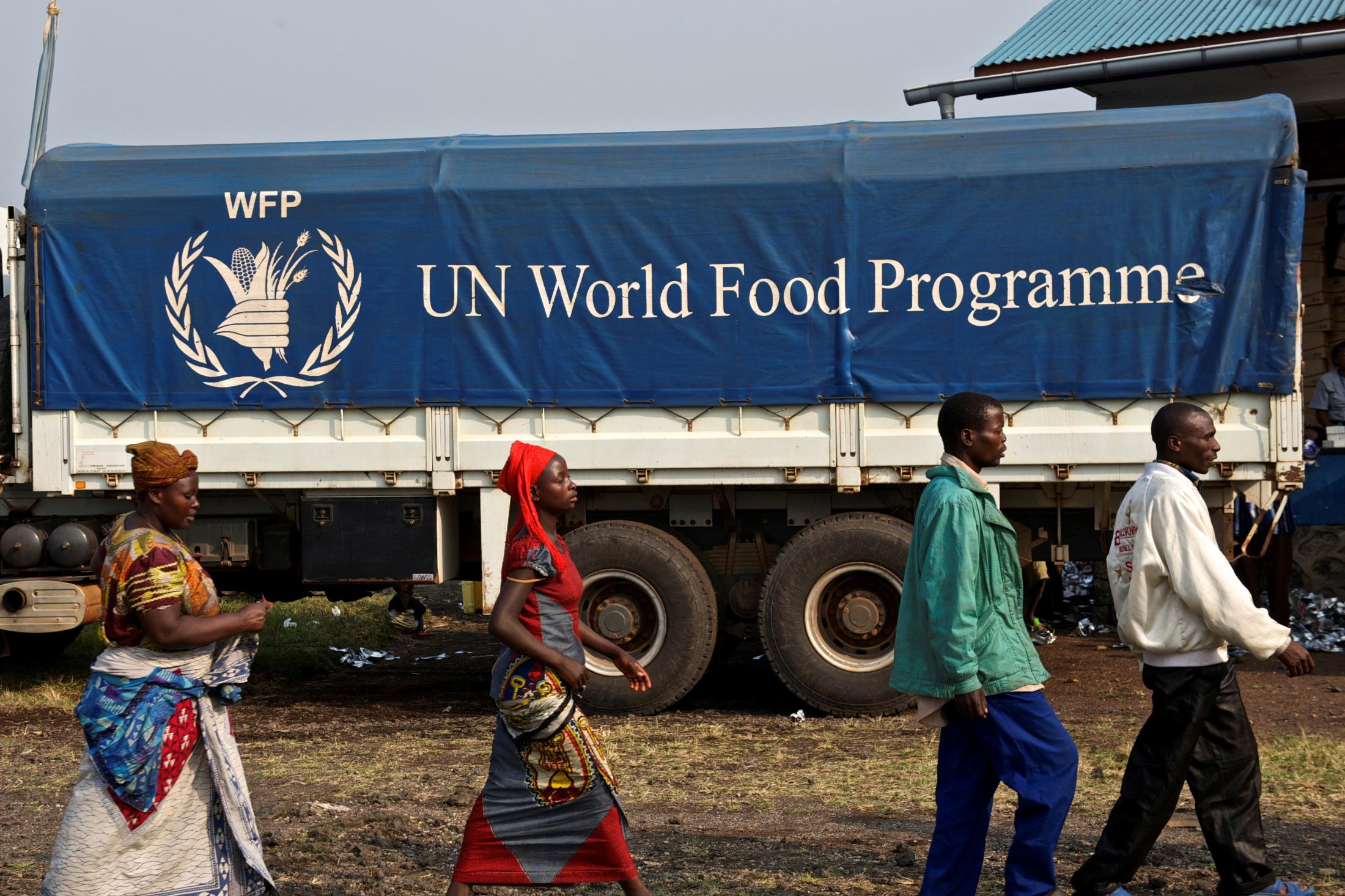 Против голода. Мировая продовольственная программа ООН. Всемирная продовольственная программа ООН (ВПП). World food program ООН. Гуманитарная помощь Африке.