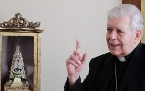 Obispos analizarán en noviembre la posibilidad de abrir iglesias
