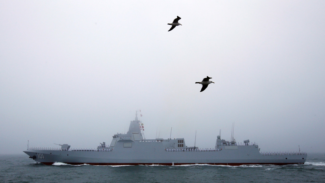 ¿Qué es capaz de hacer el nuevo destructor de la Armada China?