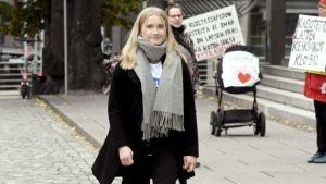Una adolescente al frente del gobierno finlandés por un día