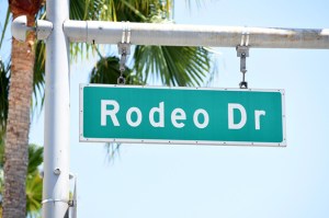 Beverly Hills cerrará el icónico Rodeo Drive el día de las elecciones por seguridad