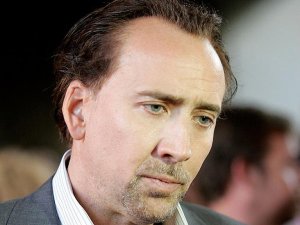 Desde mansiones hasta un dinosaurio: Las excéntricas compras de Nicolas Cage por las que gastó una fortuna