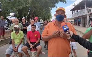 Vecinos de Caigüire en Cumaná protestaron por escasez de gas doméstico este #12Oct (Video)