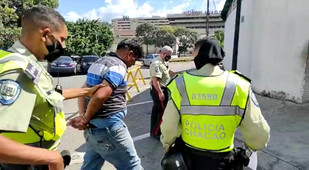 PoliChacao detuvo a un atracador en Los Palos Grandes y a un tarjetero en Campo Alegre