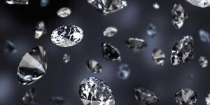 ¡De PELÍCULA! Robó diamantes valuados en casi seis millones de dólares al cambiarlo por piedras comunes (VIDEO)