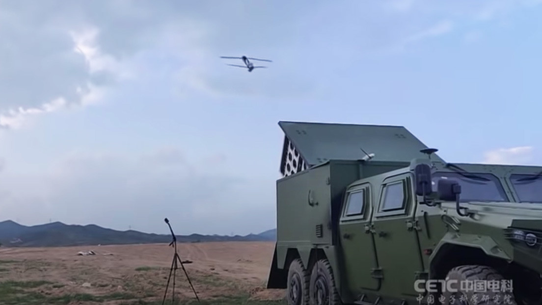 ¿Qué tan potente es el sistema de lanzamiento de enjambre de drones suicidas chino? (VIDEO)