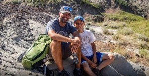 El niño de 12 años que fue a una excursión con su papá y descubrió un dinosaurio de 69 millones de años