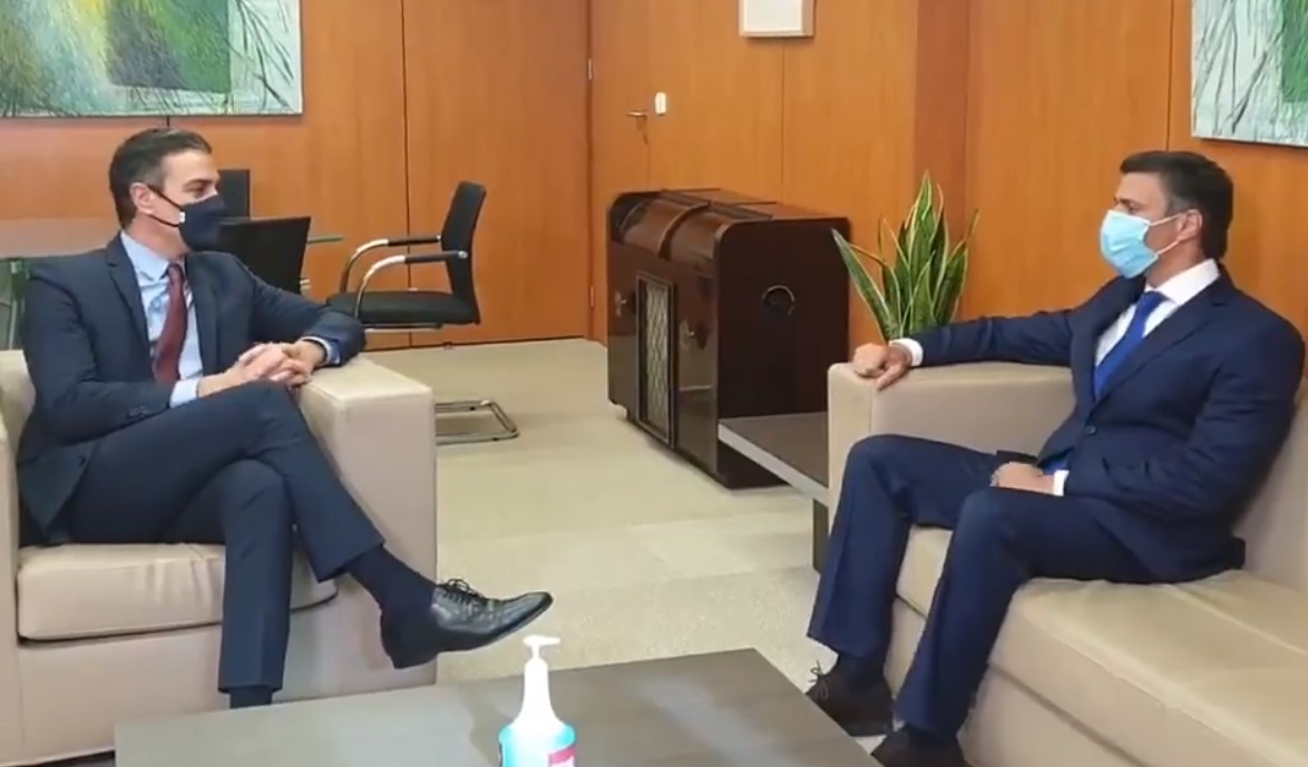 EN VIDEO: Pedro Sánchez se reunió con Leopoldo López en Madrid